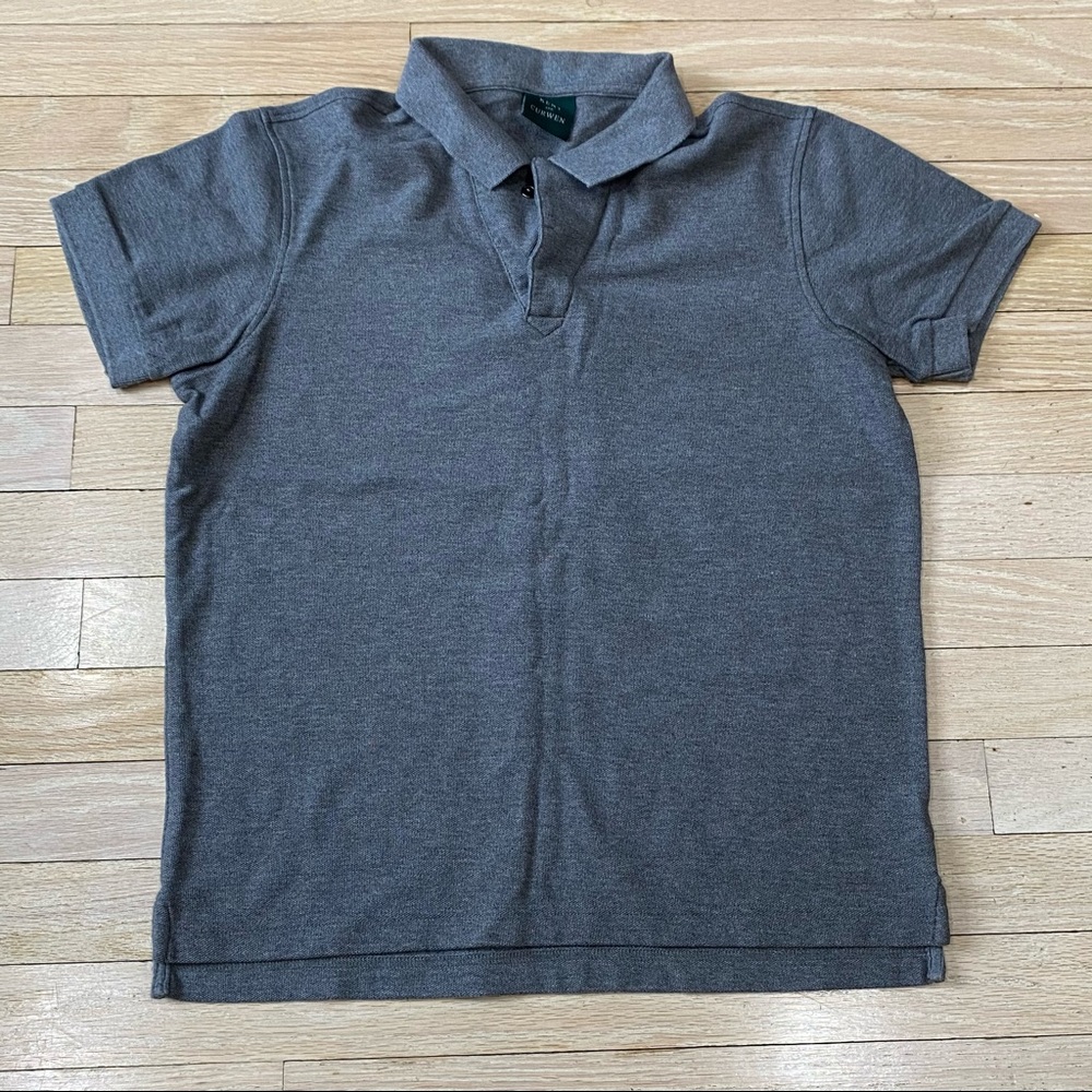Men’s Very Small Gray Polo Shirt
